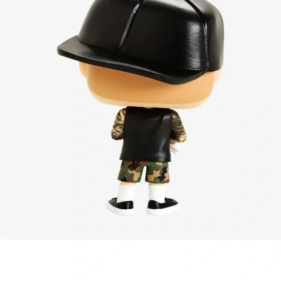 Funko Pop! Rocks Travis Barker Figure - Picture 10 of 10
